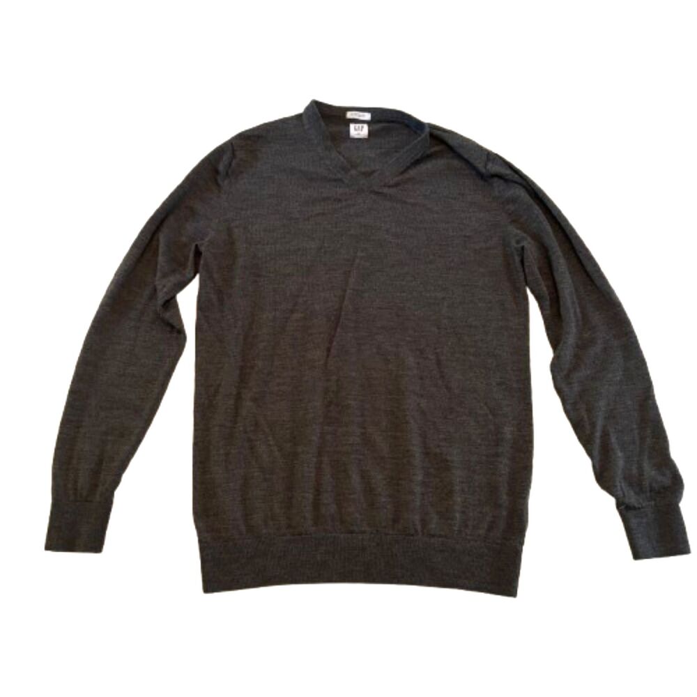 Gap Grey Wool V-Neck Sweater size medium
